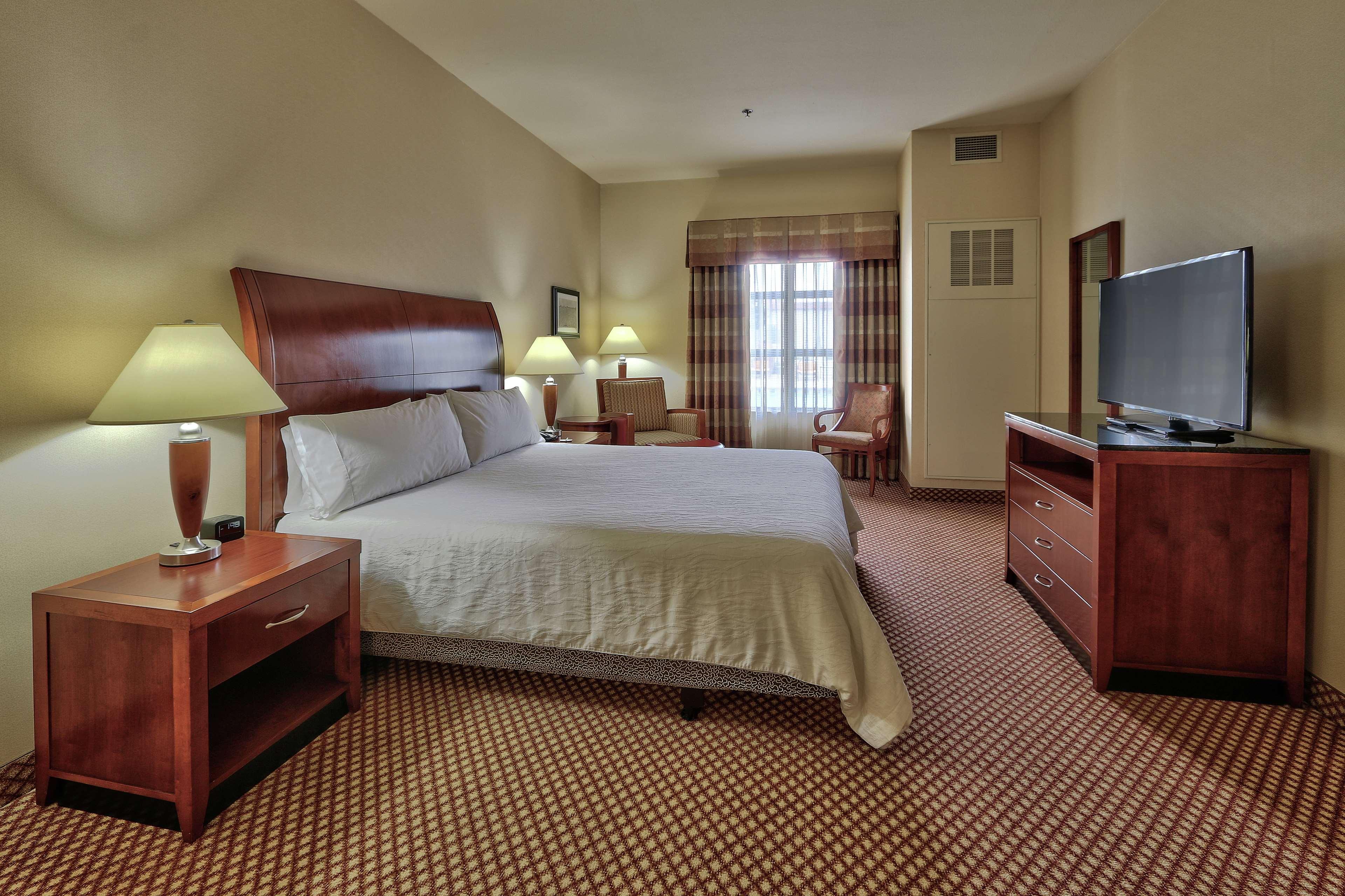 Hilton Garden Inn לאס קרוסס מראה חיצוני תמונה