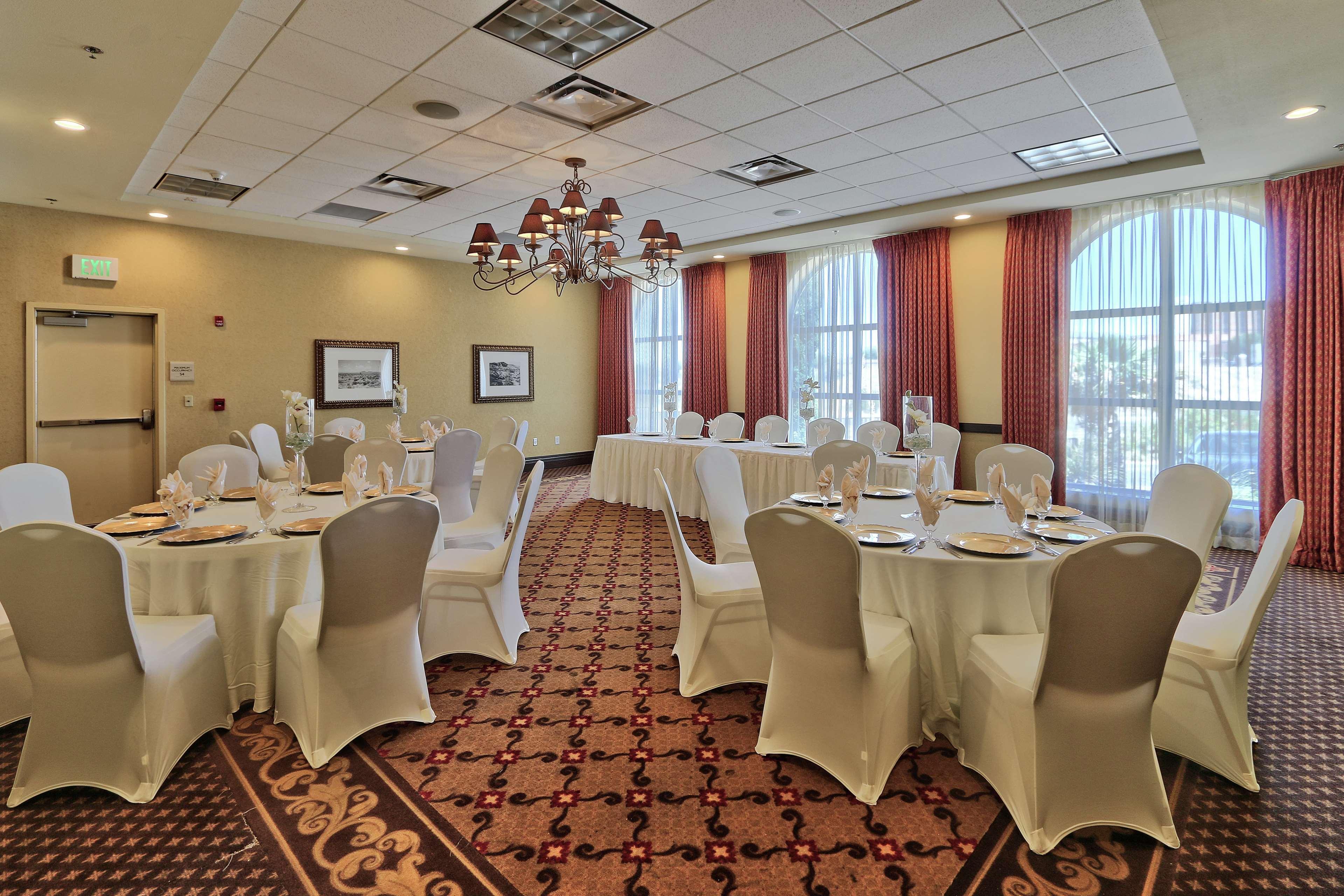 Hilton Garden Inn לאס קרוסס מראה חיצוני תמונה