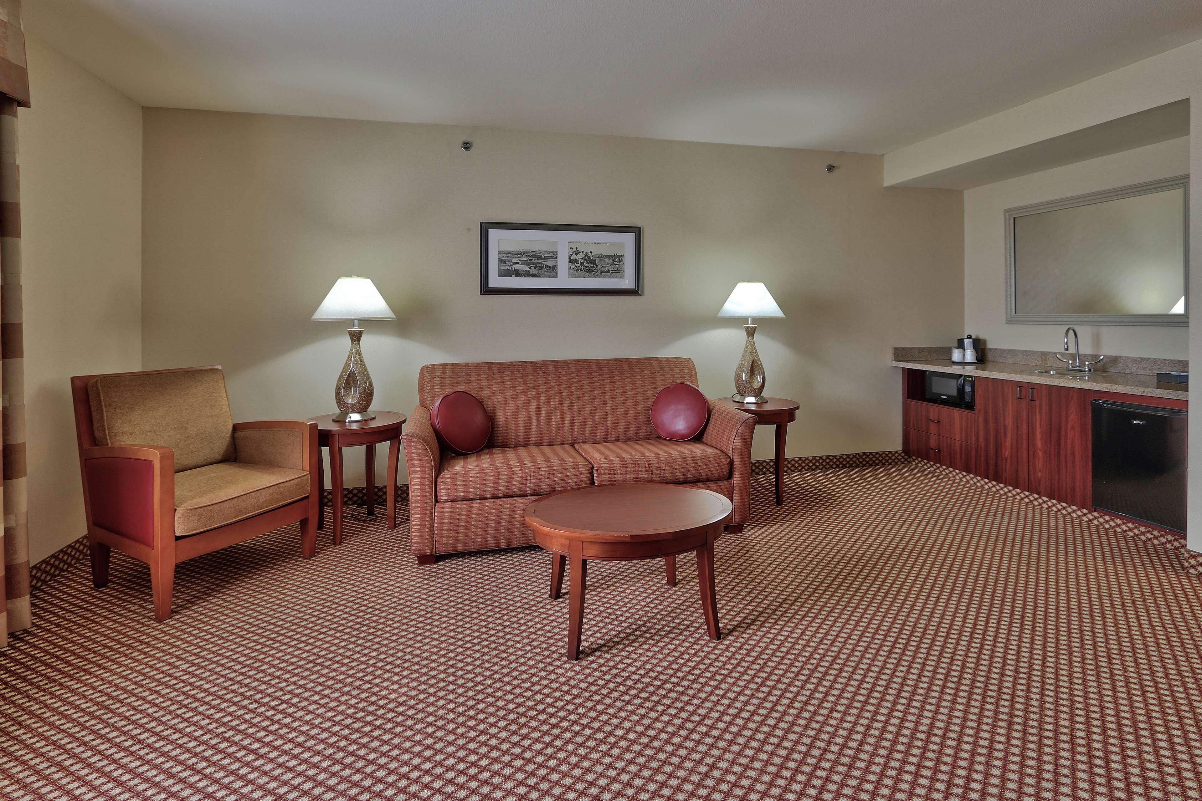 Hilton Garden Inn לאס קרוסס מראה חיצוני תמונה