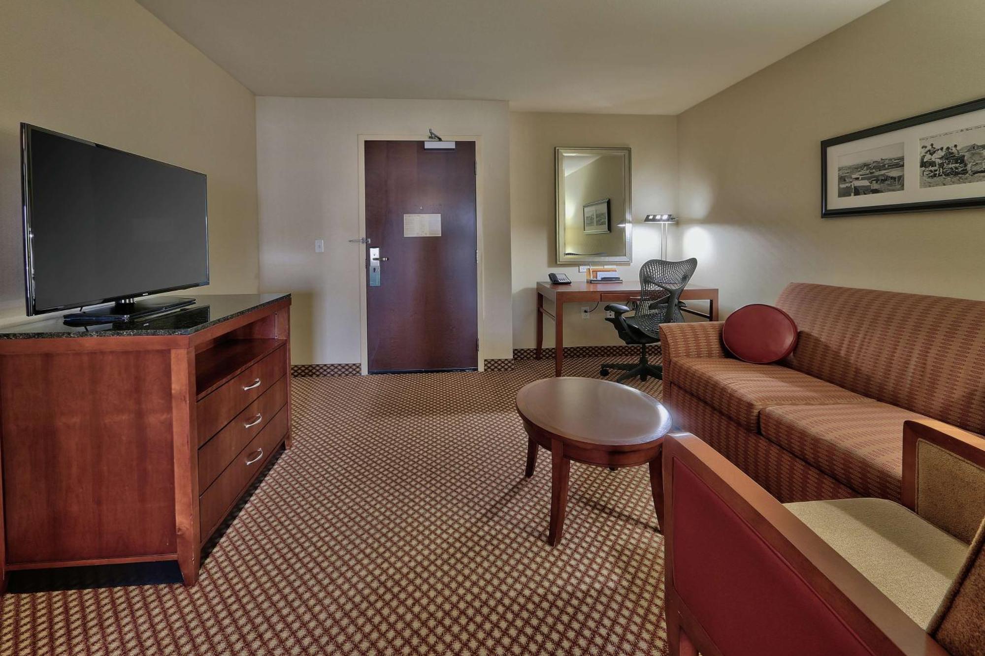 Hilton Garden Inn לאס קרוסס מראה חיצוני תמונה